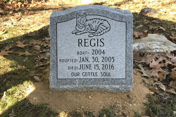 The tombstone of Regis